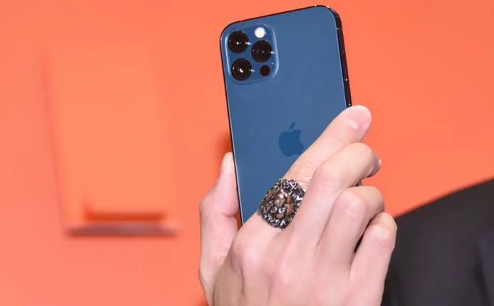 海安苹果手机维修分享iPhone12系列重启方法教程 